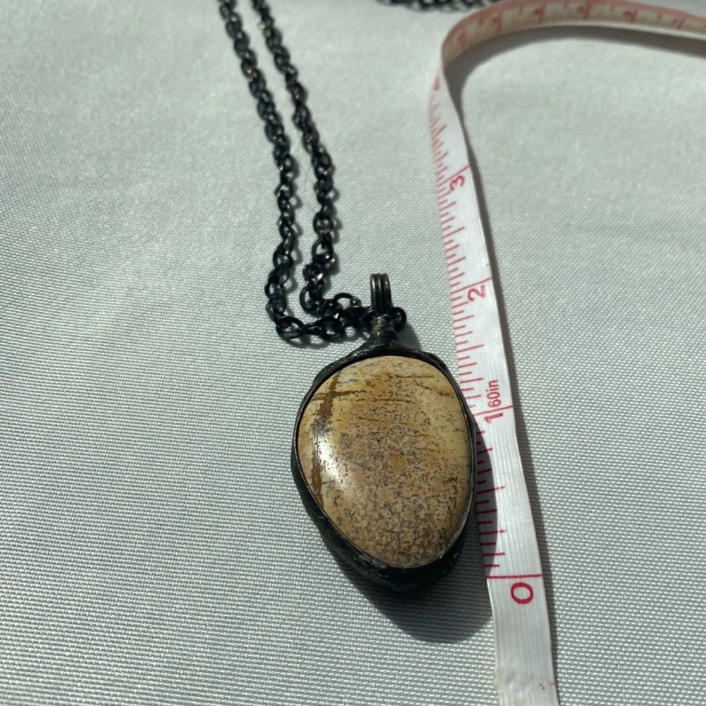 One of a kind stone necklace on dark silver chain - Picture 3 of 8